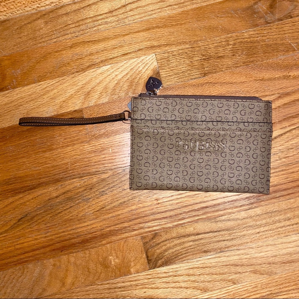 Guess Wristlet